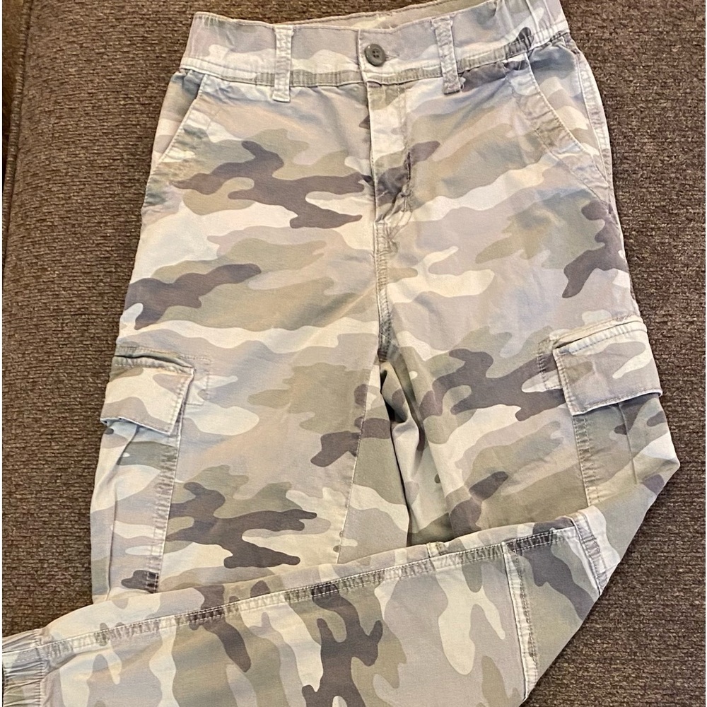 American Eagle Women’s Camo Jogger